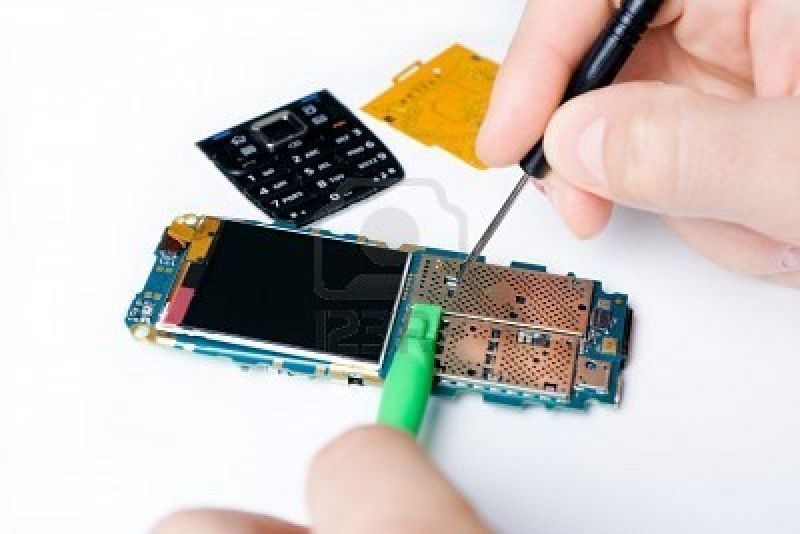 CERTIFICATE IN MOBILE PHONE REPAIRING