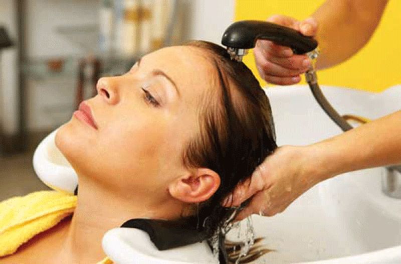 CERTIFICATE IN BASIC BEAUTICIAN